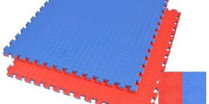 Grip Karate Mat