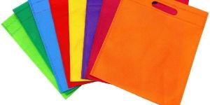 non wooven D-CUT bags