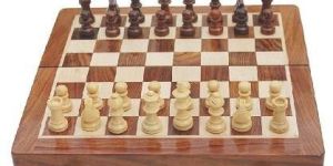 Magnetic Chess Set 16 by 16 Inches with Chess Pieces