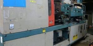 Injection Molding Machine