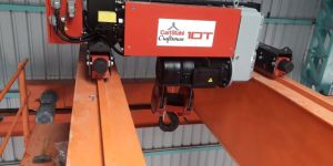 10 MT DG Latur Crane