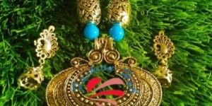 Imitation Jewelry - Heart Shaped Necklace