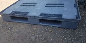 Used Rectangular Plastic Pallet