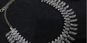 Silver Necklace Set