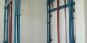Hydraulic Wall Mounted Lift