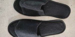 Men Black Slipper