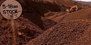 Iron Ore 5-18 size ore