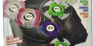 King Bladers, Beyblade set with 3 beyblades & stadium