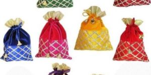 Female Handled Velvet Silk Potli