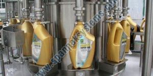 Engine Oil Filling Machine