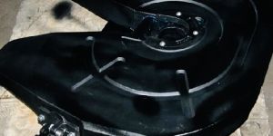 Fifth Wheel Coupling for Trucks