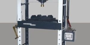 Hand Operated Press Machine