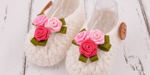 Rose Crochet Baby Booties