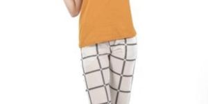 Ladies Top and Capri Set