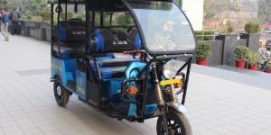 Electric Loader Rickshaw - STAR