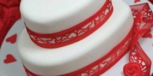 Valentine Heart Shaped Cake