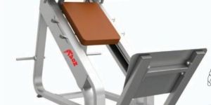 Hack Squat Machine