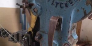 Used Carton Box Pinning Machine