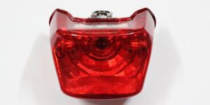 CD Deluxe Tail Light