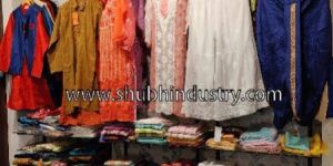 Kurti Display Rack