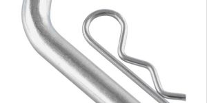 BENT HITCH PIN with Hair Pin