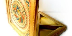 Designer Wooden Dry Fruit Box