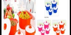 Plastic Casserole Set