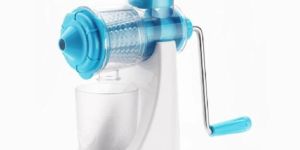 Blue & White Manual Fruit Juicer