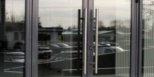 Aluminium Swing Door