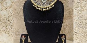 Choker Necklace