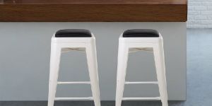 Rajtai Restaurant Bar Stool Set