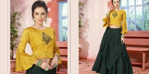 Crop Top with Skirts