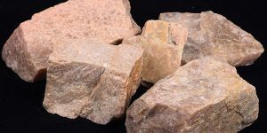 Potassium Feldspar Lumps