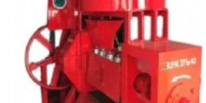 4 Bolt Expeller Machine