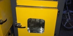 Bacteriological Incubator