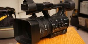 SONY HXR-NX100 video camcorders