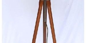 NOOR HUB FLOOR LAMP WOODEN TRIPOD