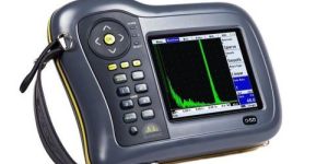 Sonatest D-50 Digital Ultrasonic Flaw Detector