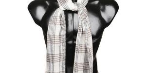 Woolen Check Muffler