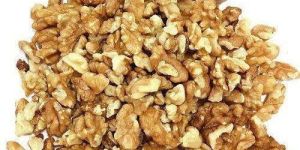 Alamdar Kashmiri Walnut Kernels