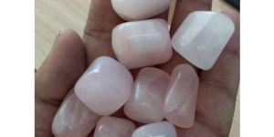Rose Quartz Tumbel Agate Stone