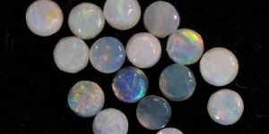 1.5 mm Calibrated Opal Stone