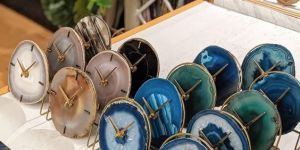 Agate Table Clock