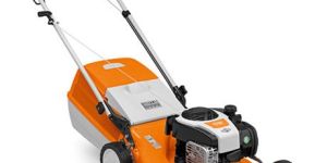 RM 253 Petrol Lawn Mower