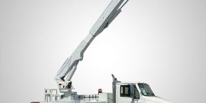 Insulated Truck Mounted Boom Lift