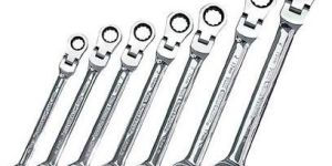 Ratchet Wrenches