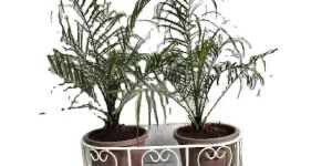 METAL RAILING PLANTERS