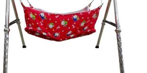 Baby's Manual Cradle with soft hanging cloth