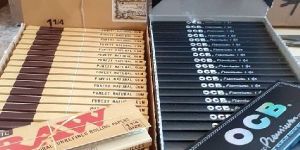 Raw Black Classic King Size Slim Rolling Papers (50 Pack)