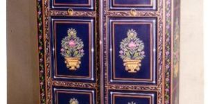 Painting Wooden Almirah